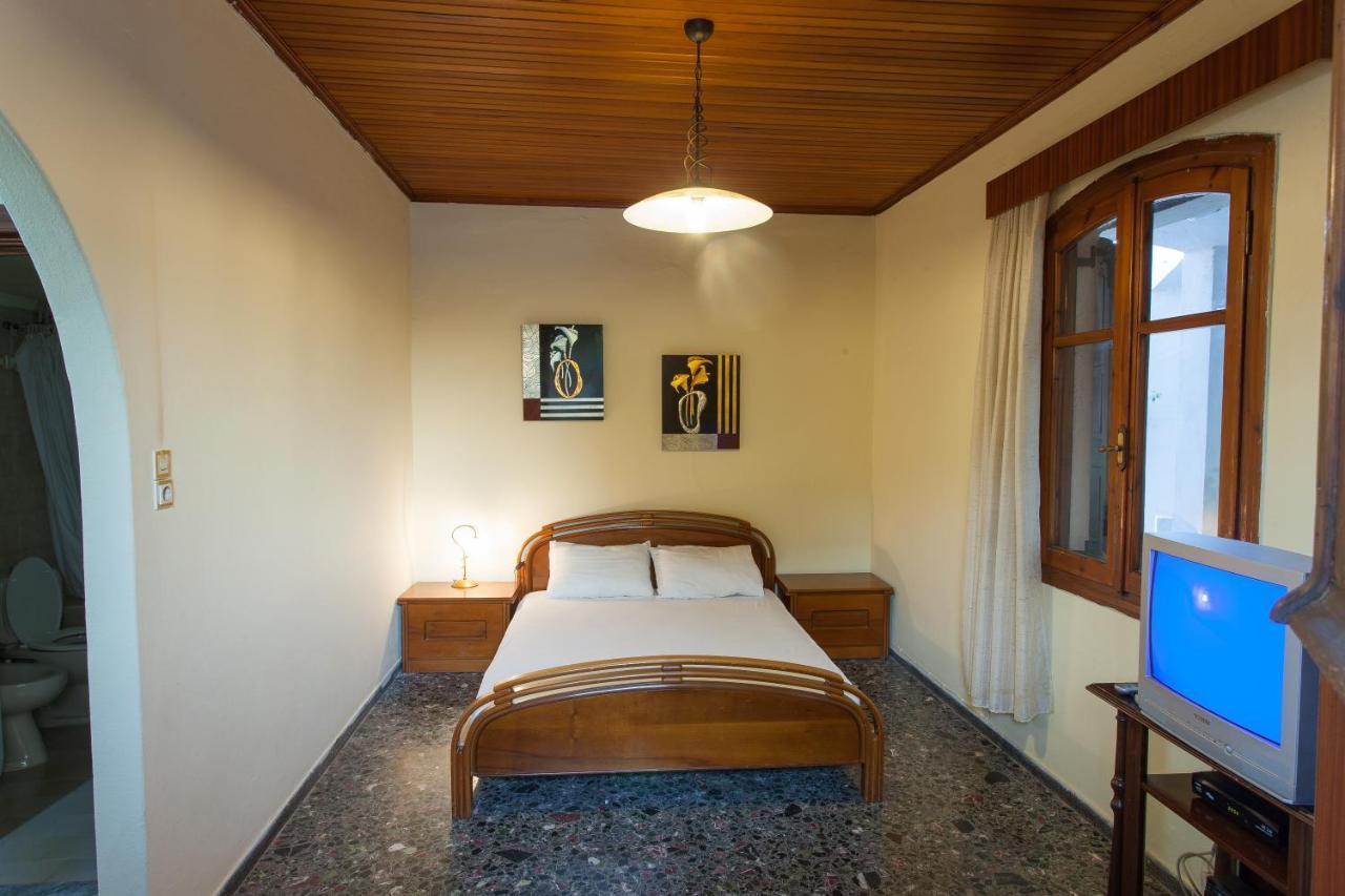 Esperia Apartments Platanész Kültér fotó