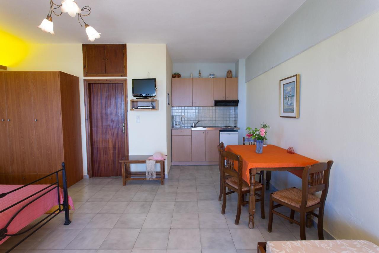 Esperia Apartments Platanész Kültér fotó