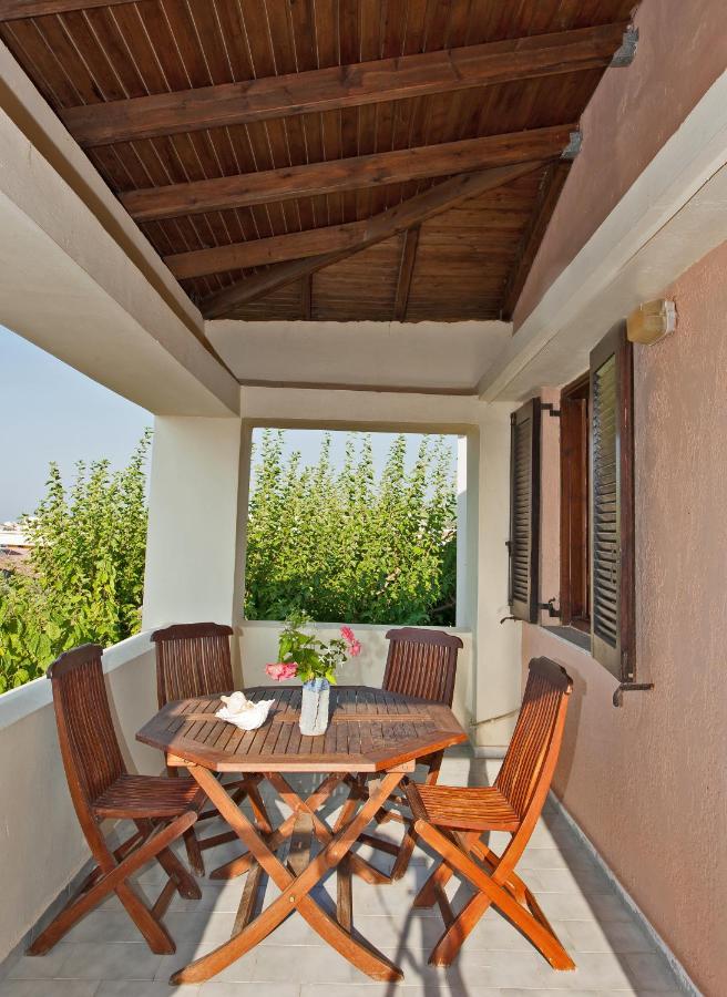 Esperia Apartments Platanész Kültér fotó