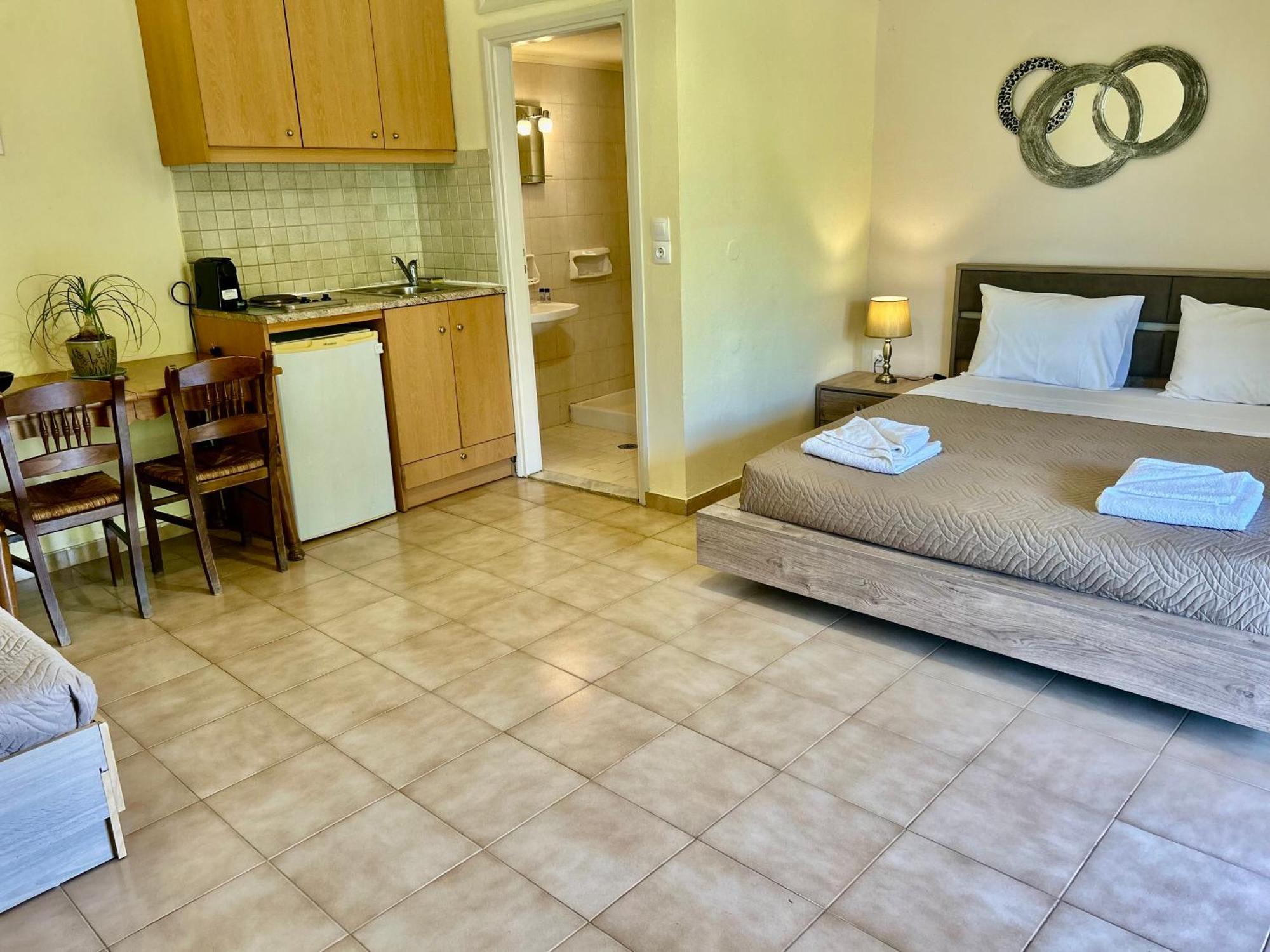 Esperia Apartments Platanész Kültér fotó